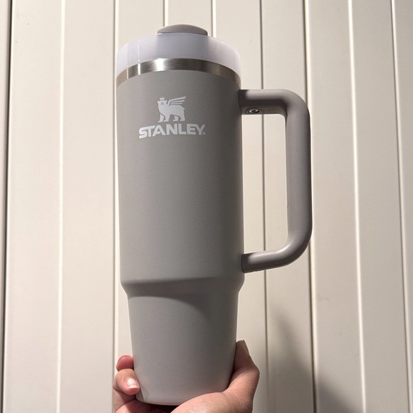 Nike Stanley Silver and Gray Insulated Tumbler - Picture 2 of 12